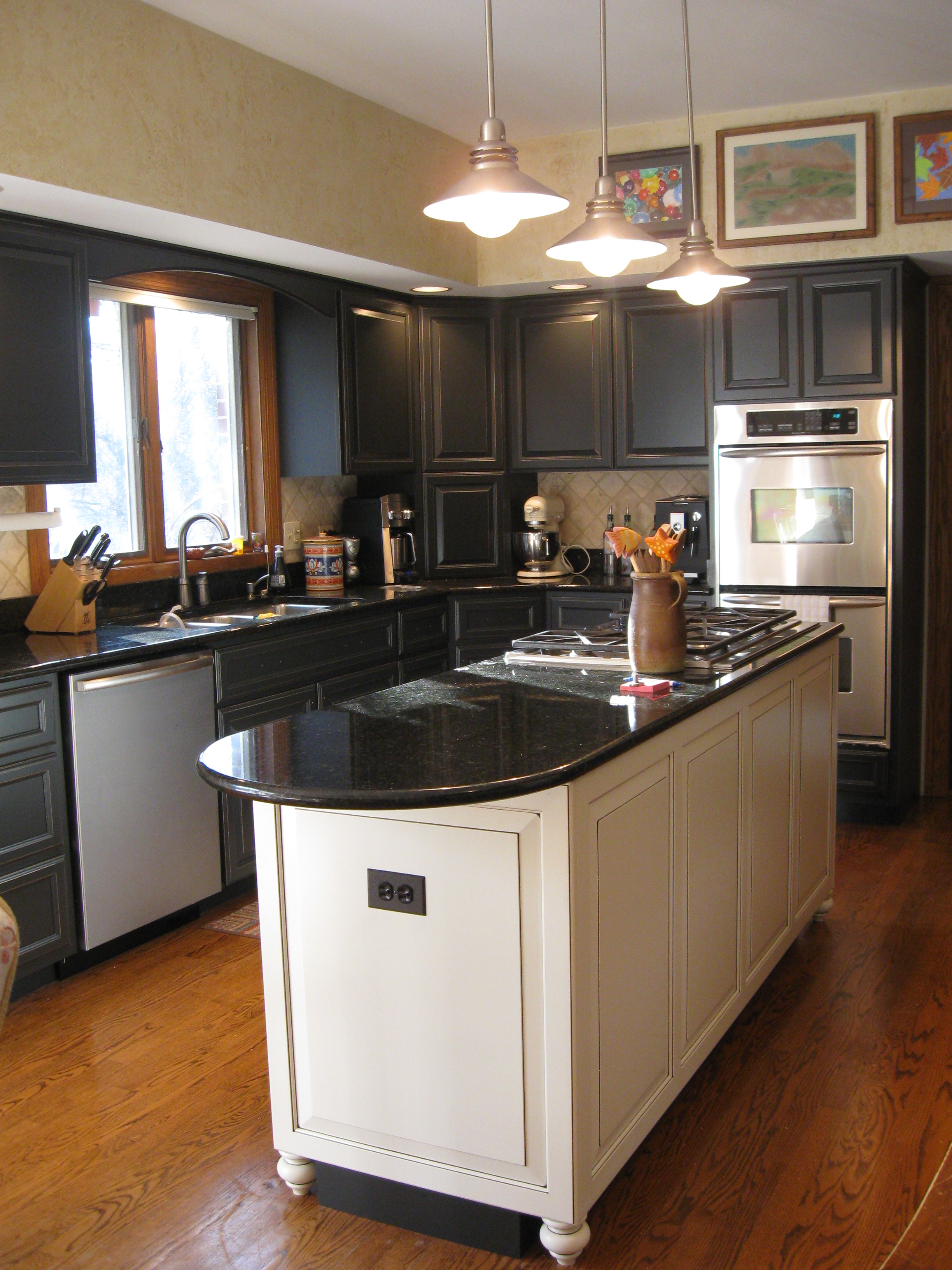 New Kitchen Cabinet Refacing 