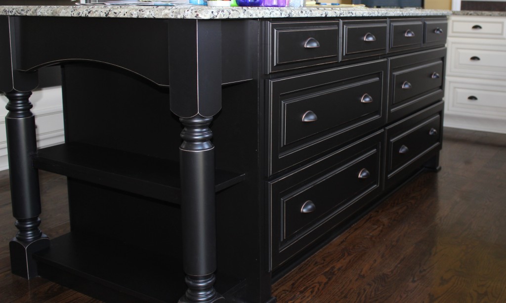 Contrasting Kitchen Island